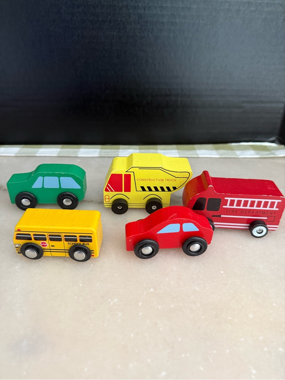 Set Of 5 Wooden Railway Compatible Around Town Cars Bus Construction Firetruck